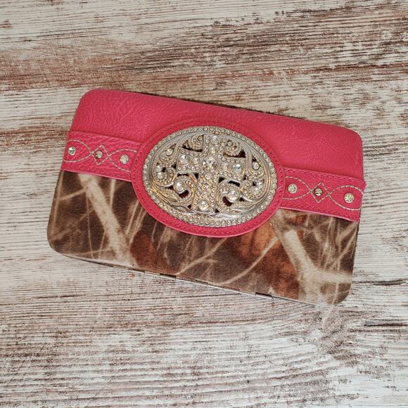 Western Embellished Camo Wallet - Picture 1 of 4